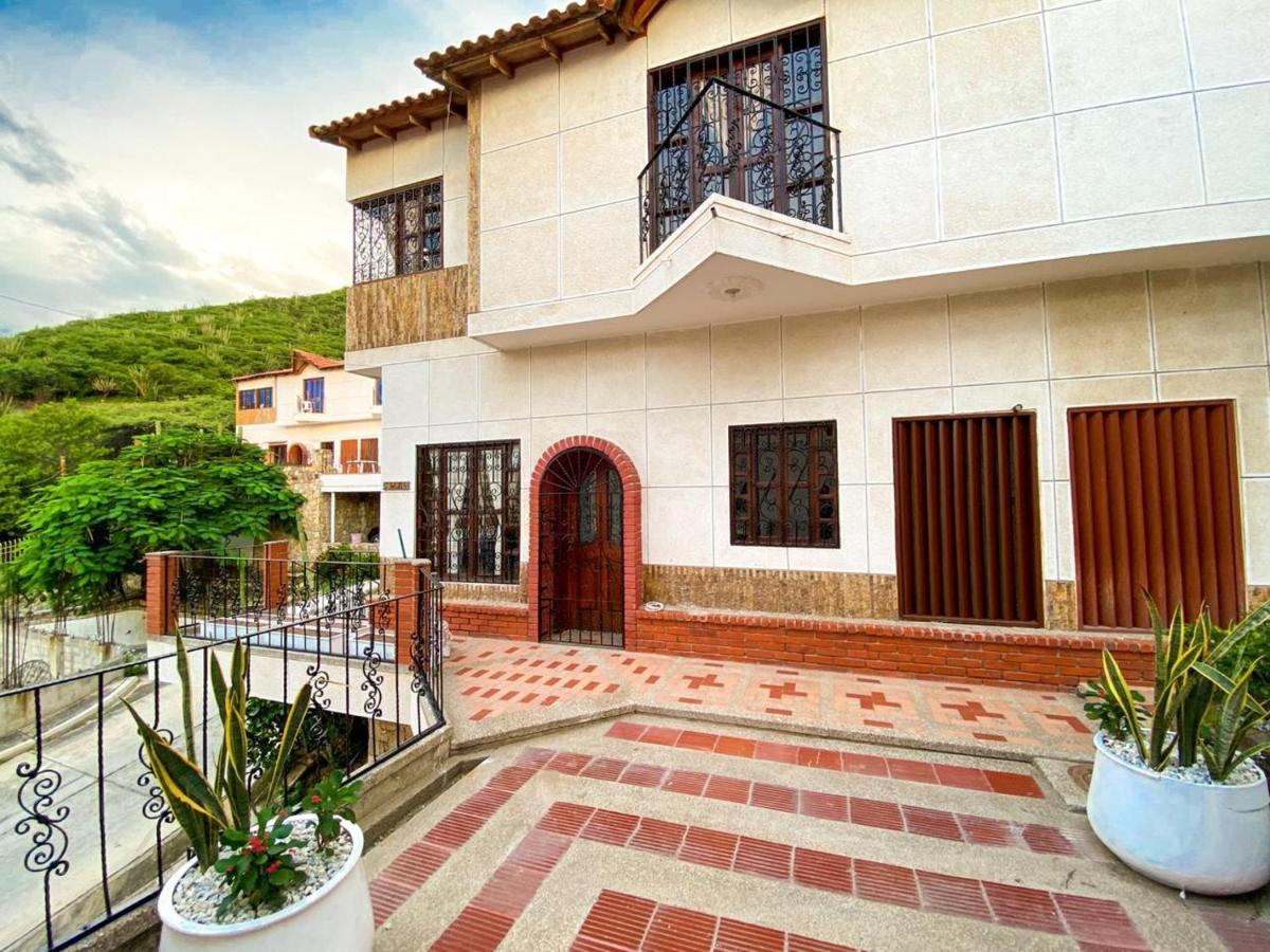 Hotel Cabanas Villa Roca, Rodadero サンタ・マルタ エクステリア 写真