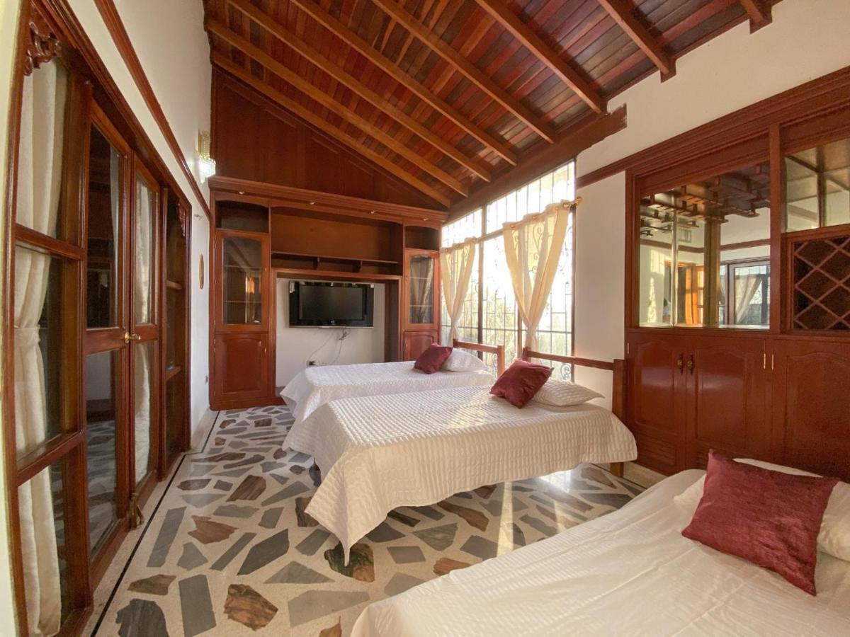 Hotel Cabanas Villa Roca, Rodadero サンタ・マルタ エクステリア 写真